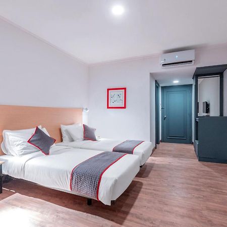 Super Oyo Townhouse 2 Hotel Gunung Sahari Jakarta Eksteriør billede